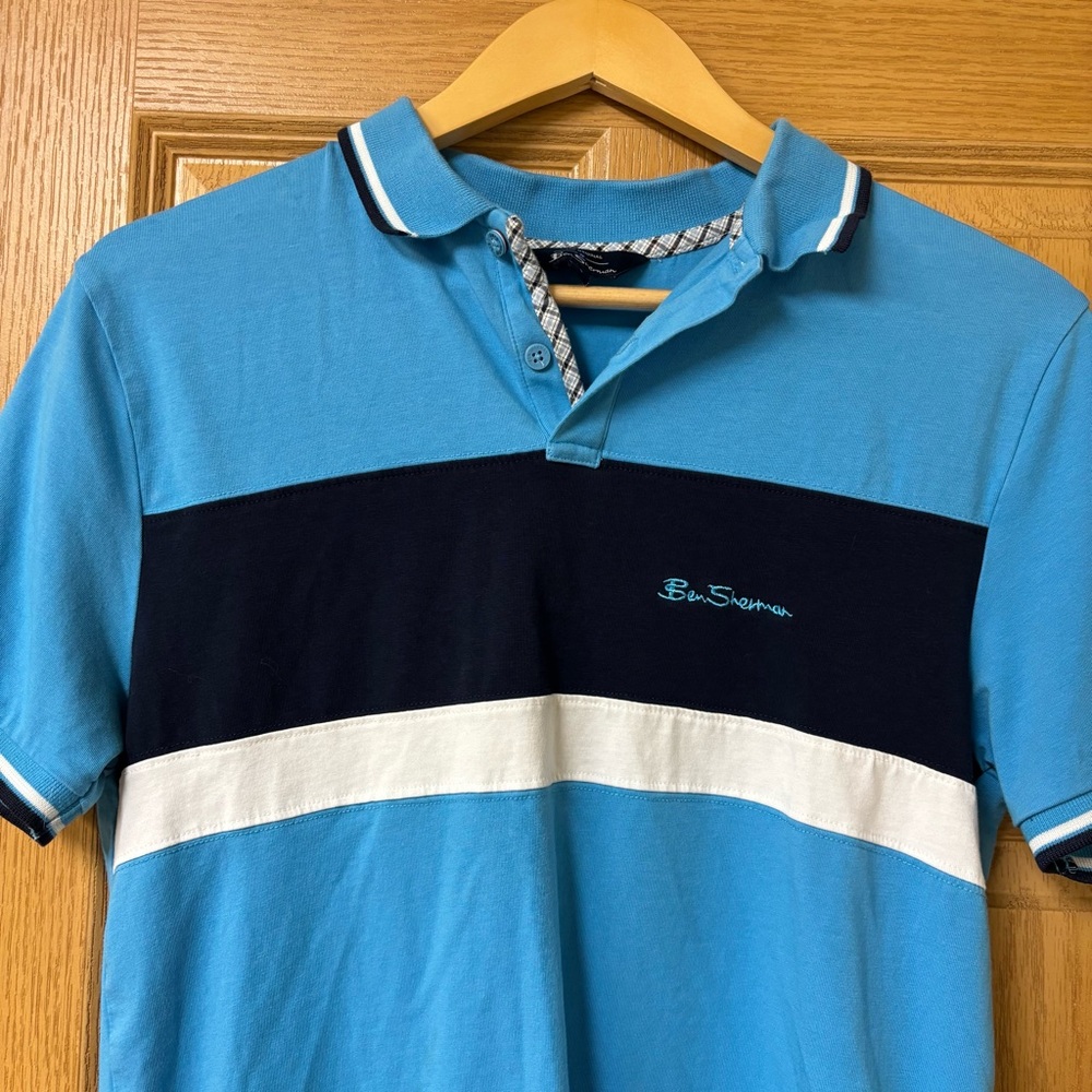 Ben Sherman Blue and White Men's Polo Shirt‎ Size Small